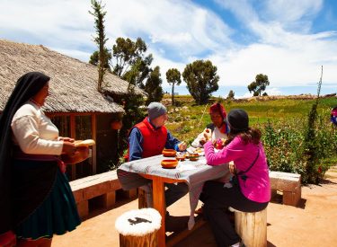 Tour Puno - Islas Uros, Amantani y Taquile - 2 días - 11